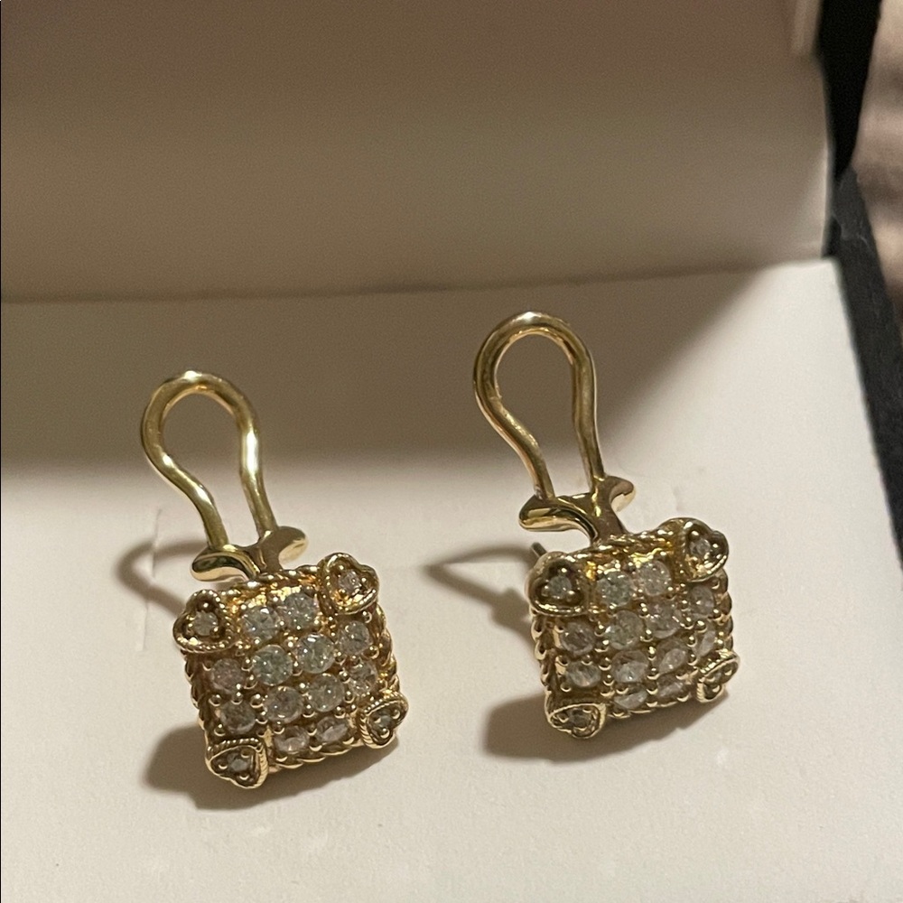 NWOT Designer Judith Ripca Gold and Silver Plated Earrings